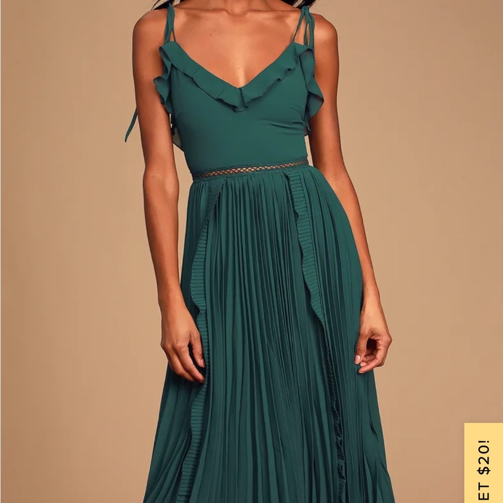 Lulu’s NEW WITH TAGS never a dull moment midi dress